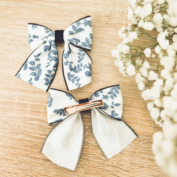 Adorable Blue Floral Bow Set - Image 12