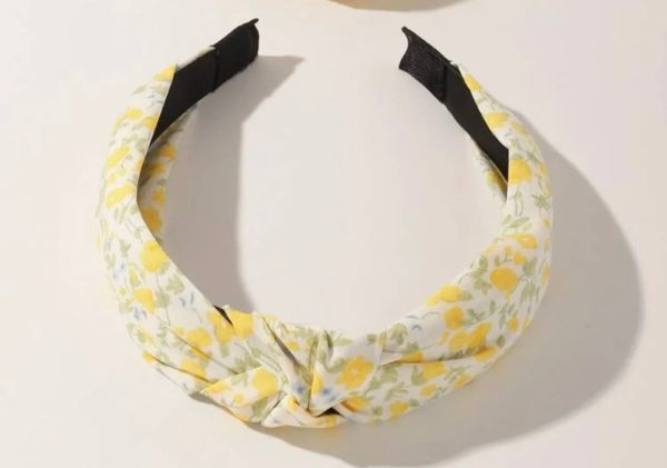 Beautiful Knotted Headband - Image 5
