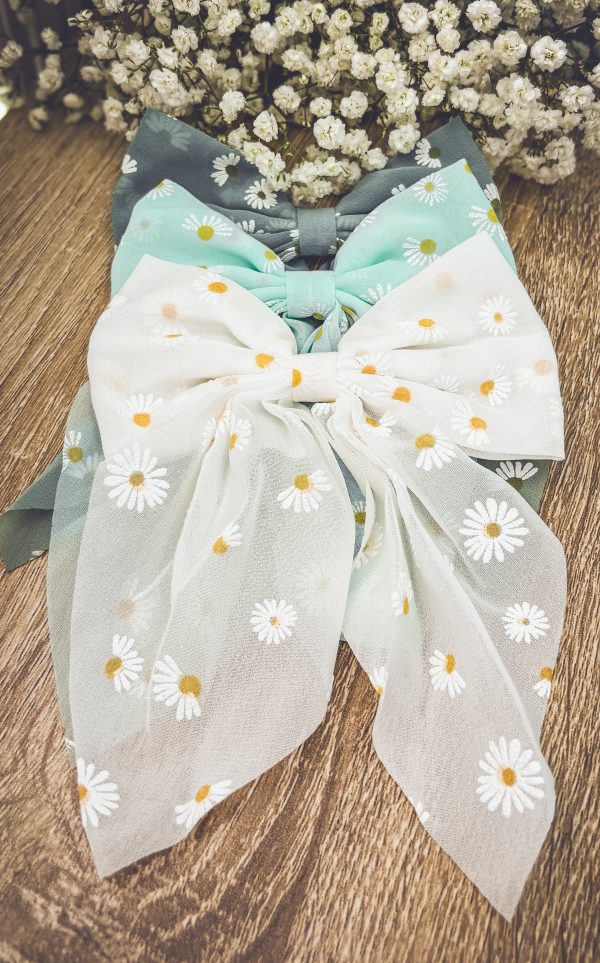 Adorable Daisy Bow Set - Image 3